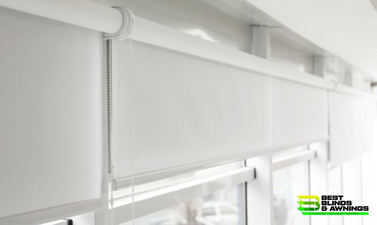 Selecting Blinds for Hard-to-Reach Windows