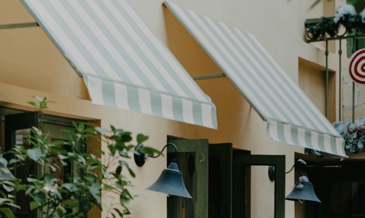 How Awnings Can Make Your Business Entrance More Enticing